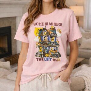 VTG Catawba's Best - Medium - Pink Cat Print 100% Cotton T-Shirt- Single Stitch